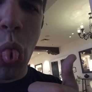 Meet your Posher, Austin